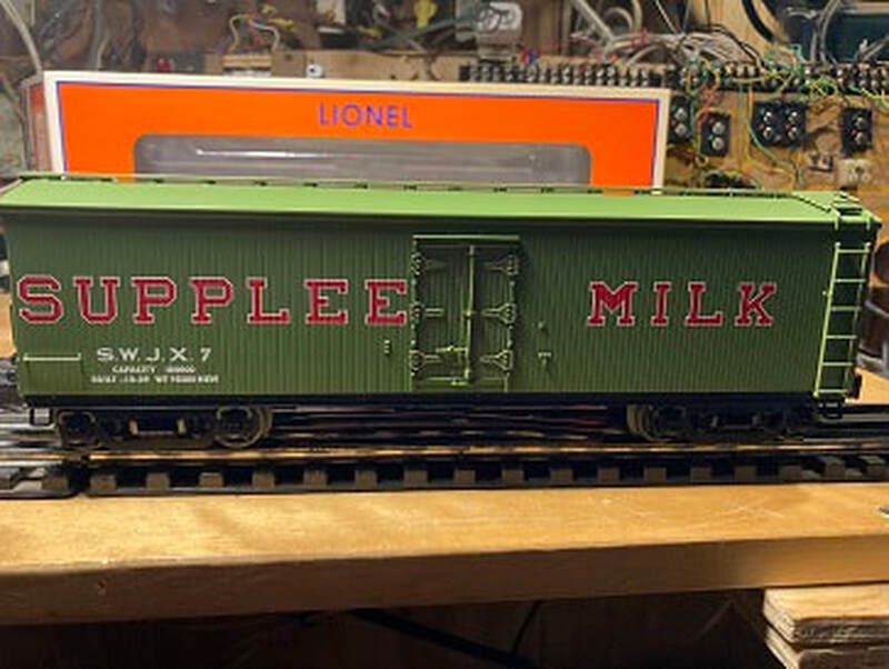 Lionel Supplee Milk Reefer SWJX 7