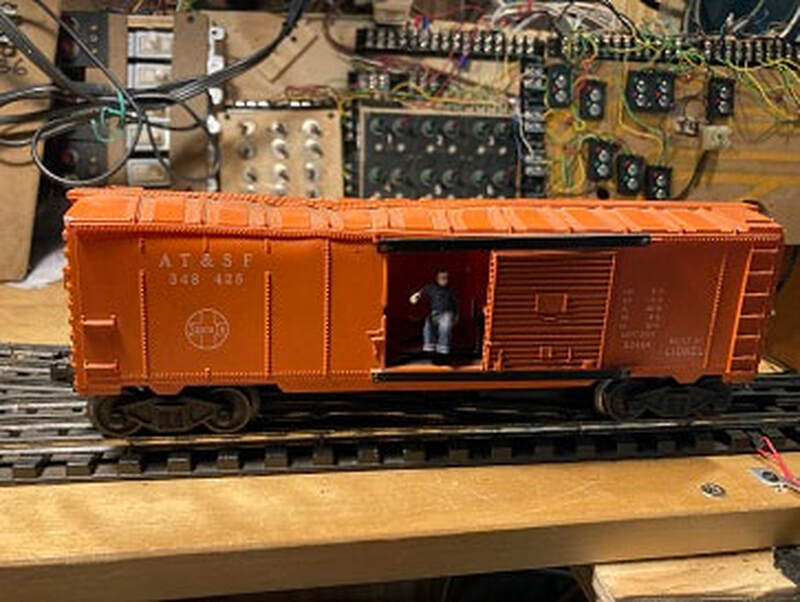 Lionel AT&amp;SF 348425 Operating Milk Refrigerator Car WZ